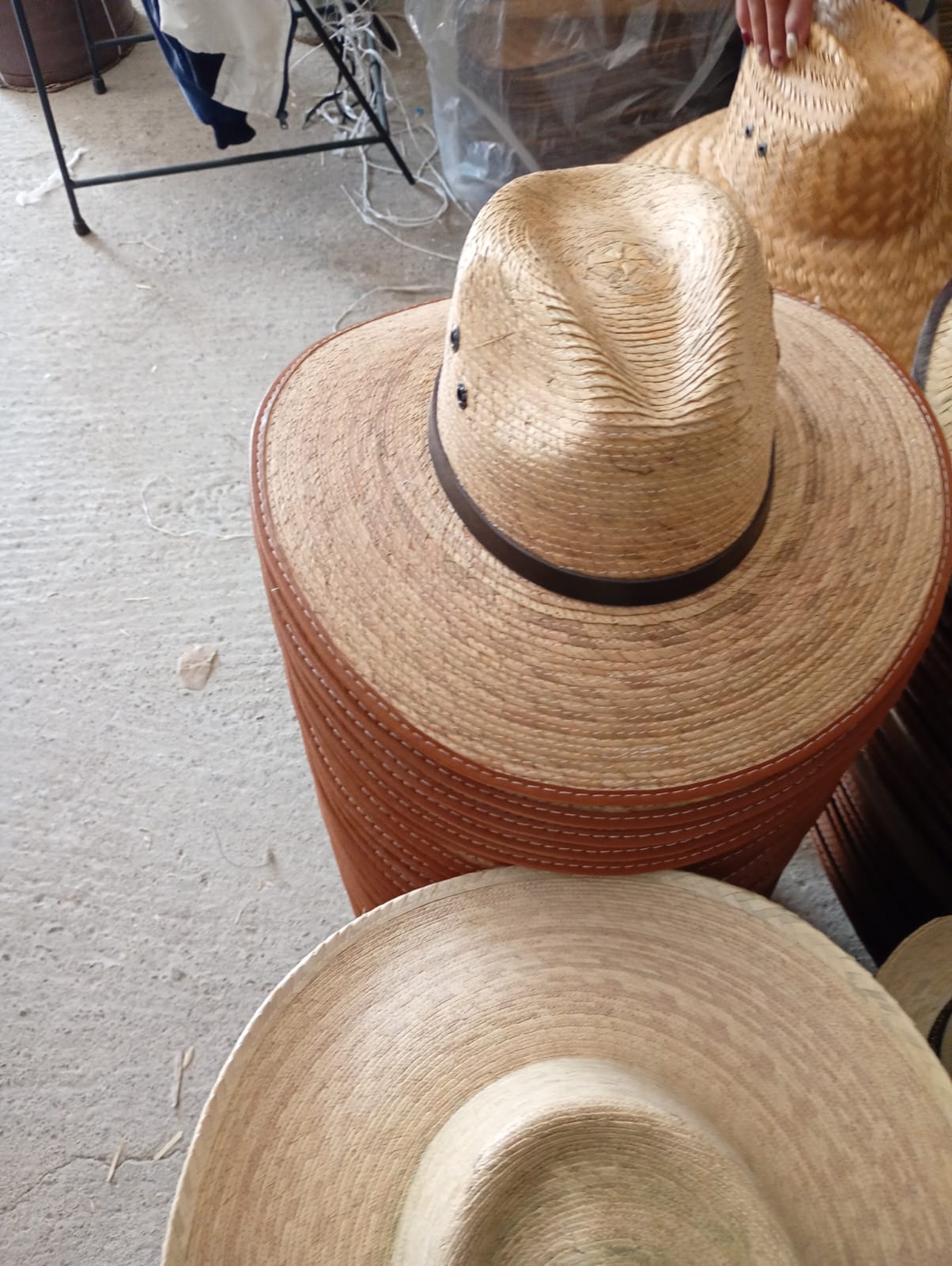 Sombreros Bado One hats imagen 08